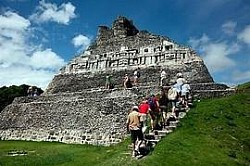 Sunbreeze Hotel Belize is one of the most popular hotels in San Pedro Belize. Sunbreeze Hotel Belize accommodate groups, families, and couples. Sunbreeze Hotel Belize is also a pet friendly hotel.