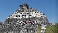 Sunbreeze Hotel Belize is one of the most popular hotels in San Pedro Belize. Sunbreeze Hotel Belize accommodate groups, families, and couples. Sunbreeze Hotel Belize is also a pet friendly hotel.